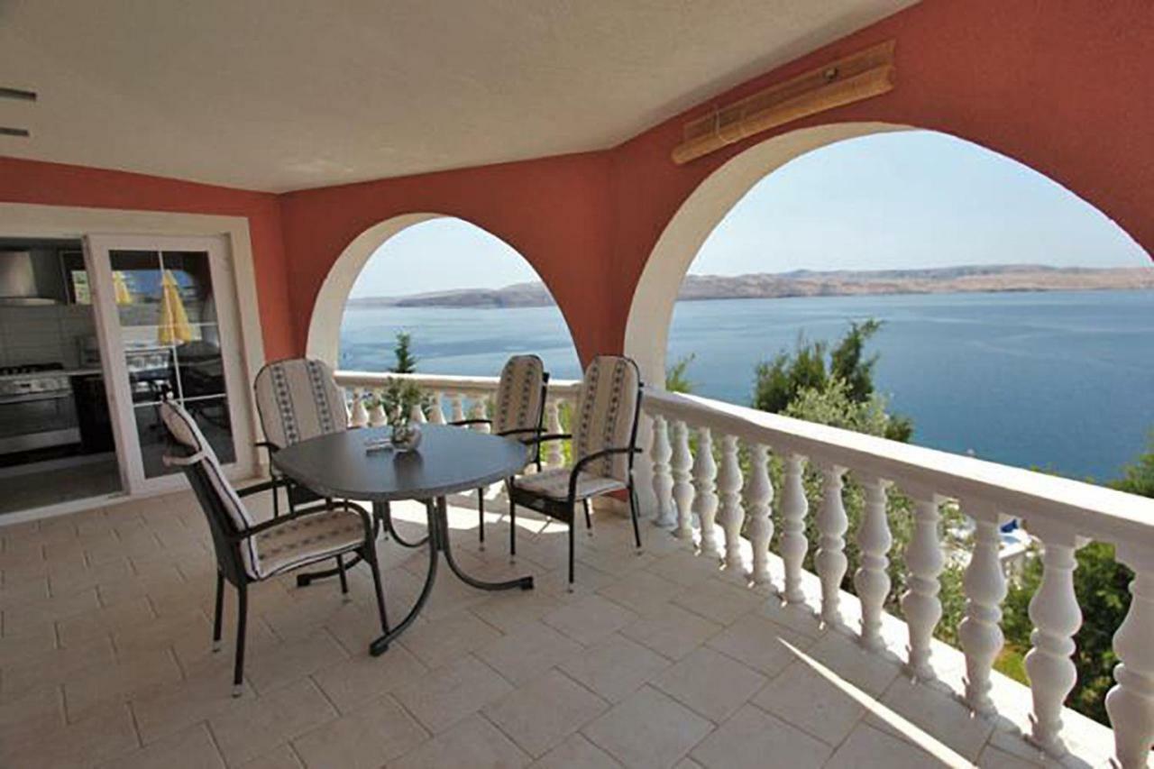 Villa Lilly Cesarica Bagian luar foto