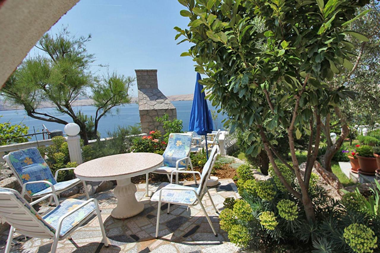 Villa Lilly Cesarica Bagian luar foto