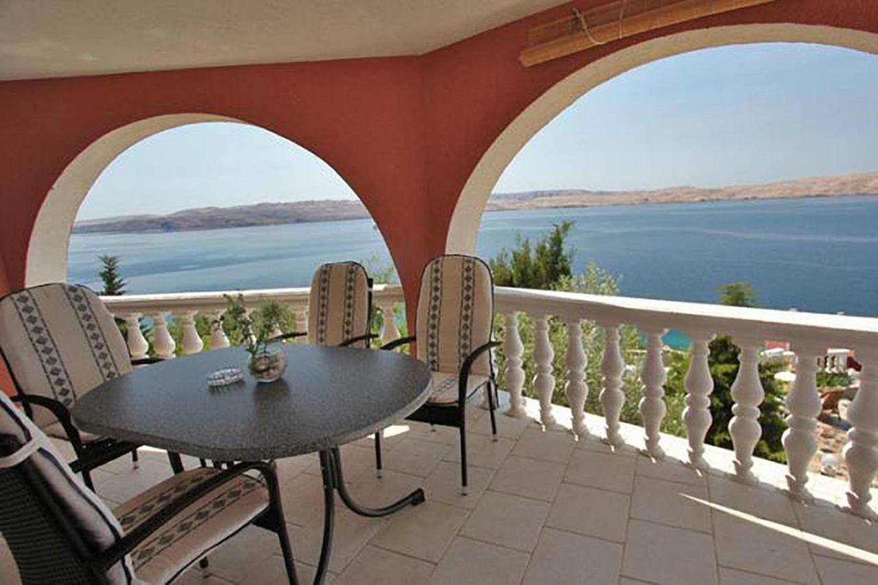 Villa Lilly Cesarica Bagian luar foto