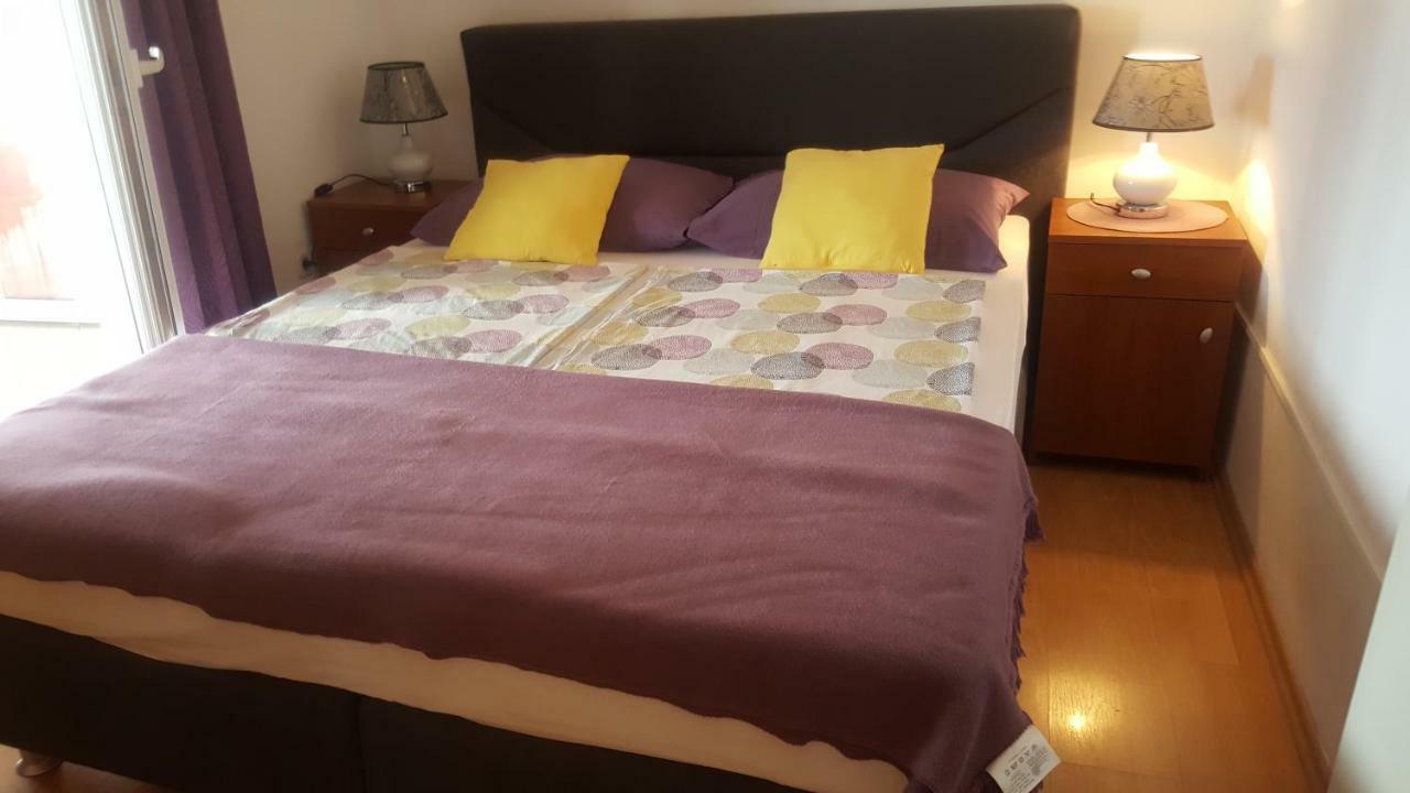 Villa Lilly Cesarica Bagian luar foto