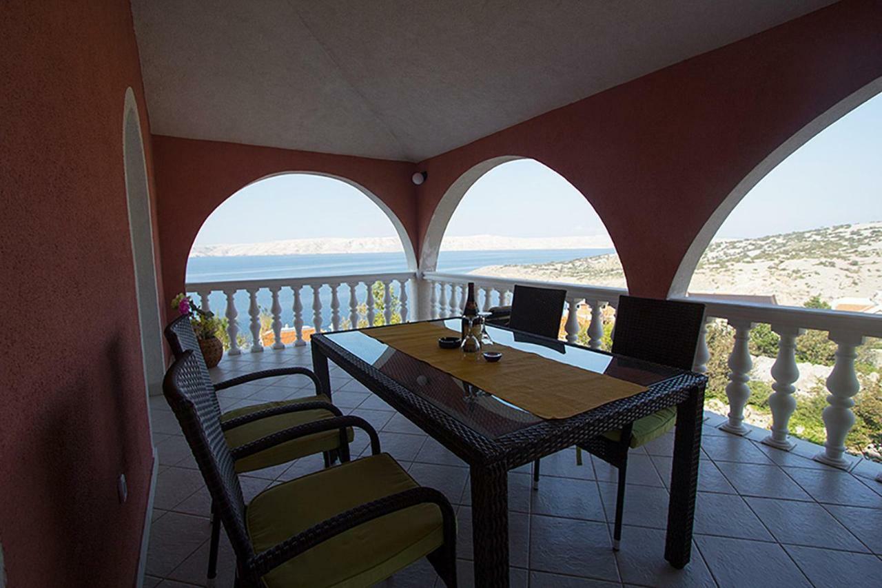 Villa Lilly Cesarica Bagian luar foto
